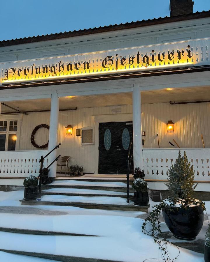 Hotel Nevlunghavn Gjestgiveri Larvik Exterior foto